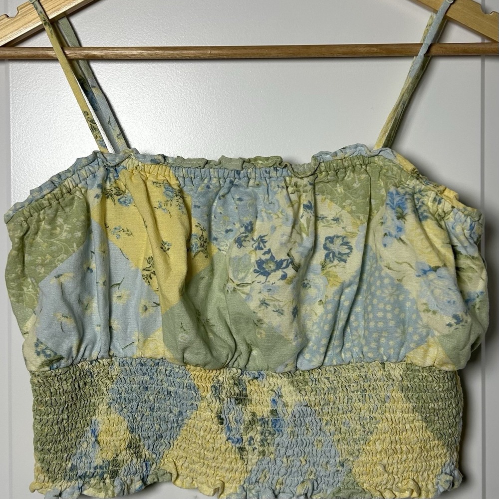 American Eagle Floral Patchwork Smocked Cropped Cami Cottagecore Boho Style